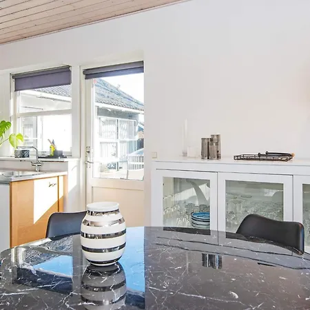 Bright For 4, Ebetloft Ebeltoft