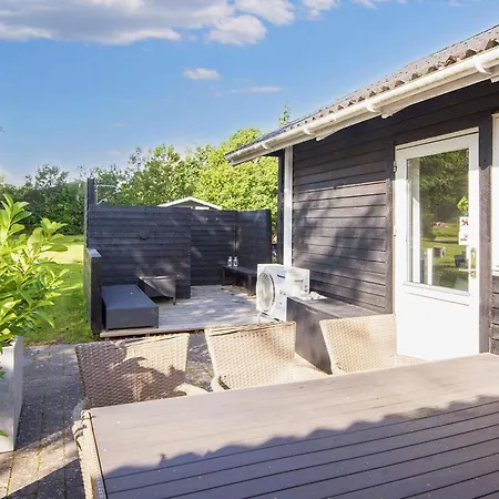 Holiday home Bright For 4, Ebetloft